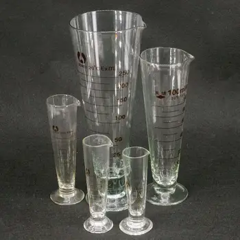5/10/20/50/100/1000ml Lab Glass Footed Аптекар Измерване Коничен конус