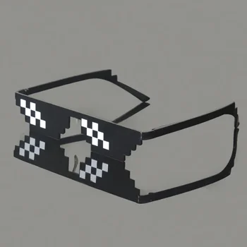 Square сделка с него Дамски триъгълни слънчеви очила Мъже Square Марка Дизайнер Слънчеви очила Реколта очила пластмасова рамка