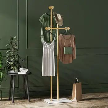 Луксозна минималистична закачалка за дрехи Спалня Домакински стелажи за дрехи Висок клас италиански стил палто стелажи желязо изкуство хол