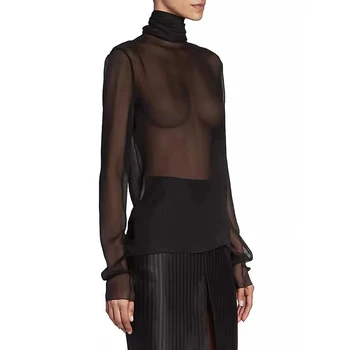 Черна секси прозрачна блуза подредена с високо деколте дълъг ръкав модерен сто дъно мода жена блуза 2023 зима ново